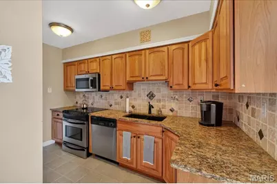 900 S Hanley Road #6C, Clayton, MO 63105 - Photo 7