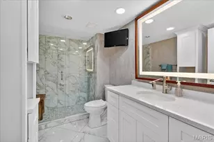 900 S Hanley Rd, Clayton, MO 63105 - Photo 17