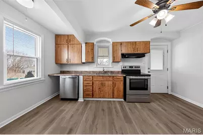 5208 Roberta Drive, High Ridge, MO 63049 - Photo 9