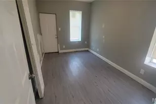 4410 Red Bud Ave, Saint Louis, MO 63115 - Photo 11