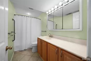 1034 Big Bend Crossing Dr, Manchester, MO 63088 - Photo 23