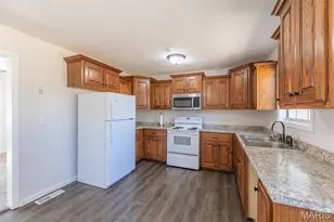 566 Co Rd 422, Poplar Bluff, MO 63901 - Photo 7