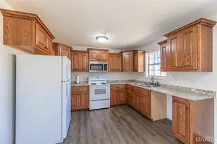 566 Co Rd 422, Poplar Bluff, MO 63901 - Photo 9