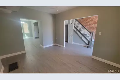 1389 Hamilton Avenue, Saint Louis, MO 63112 - Photo 7