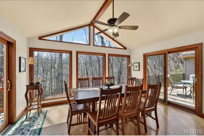 19463 Babler Forest Road, Chesterfield, MO 63005 - Photo 9