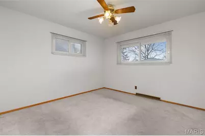 10556 Crecelius Drive, Saint Louis, MO 63123 - Photo 23