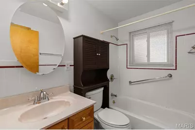 10556 Crecelius Drive, Saint Louis, MO 63123 - Photo 19