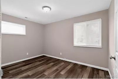 7809 Ellington Drive, Saint Louis, MO 63121 - Photo 19