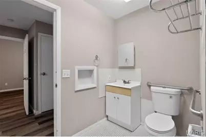 7809 Ellington Drive, Saint Louis, MO 63121 - Photo 29
