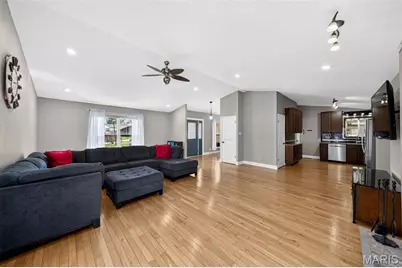 2933 Emerald Bend Court, Saint Louis, MO 63129 - Photo 5