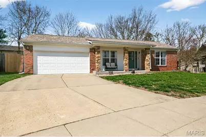 2933 Emerald Bend Court, Saint Louis, MO 63129 - Photo 1