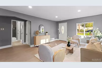 3221 Suncrest Avenue, Saint Louis, MO 63114 - Photo 5