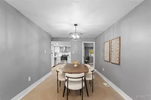 3221 Suncrest Ave, Saint Louis, MO 63114 - Photo 11