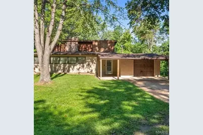 12215 Spanish Boulevard, Saint Louis, MO 63138 - Photo 1