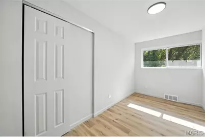 4254 Stambaugh Court, Saint Louis, MO 63134 - Photo 11