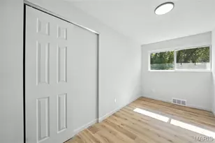 4254 Stambaugh Ct, Saint Louis, MO 63134 - Photo 11