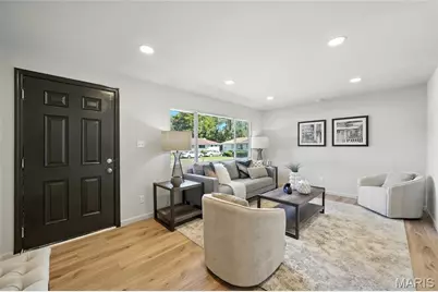 4254 Stambaugh Court, Saint Louis, MO 63134 - Photo 3