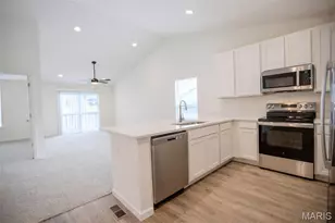 1037 Vardon Mdws Dr, Union, MO 63084 - Photo 9