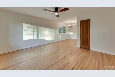 9932 Heatherton Drive, Saint Louis, MO 63123 - Photo 5