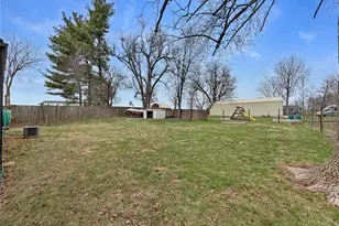 624 W New St, Palmyra, MO 63461 - Photo 21