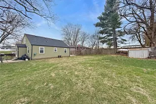 624 W New St, Palmyra, MO 63461 - Photo 23