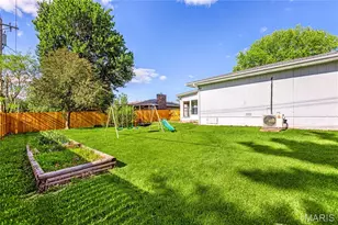 1923 Donna Cir, Lebanon, MO 65536 - Photo 27