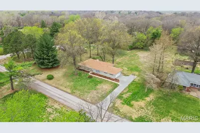 26 Castle Drive, Florissant, MO 63034 - Photo 39