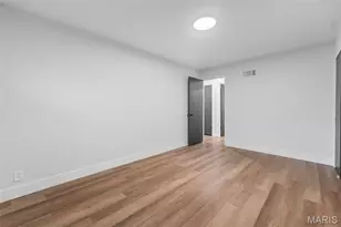 26 Castle Dr, Florissant, MO 63034 - Photo 15