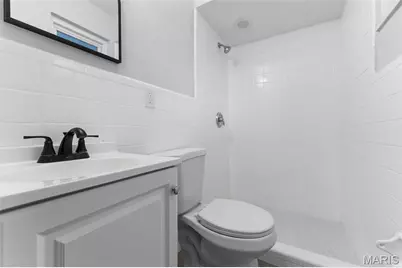 26 Castle Drive, Florissant, MO 63034 - Photo 25