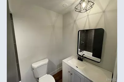 26 Castle Drive, Florissant, MO 63034 - Photo 17