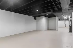 26 Castle Dr, Florissant, MO 63034 - Photo 31