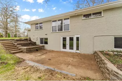 26 Castle Drive, Florissant, MO 63034 - Photo 35