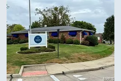 8803 Veterans Memorial Parkway, O'Fallon, MO 63366 - Photo 1