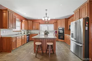 474 Huntington Trails Dr, Festus, MO 63028 - Photo 5