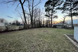 406 Maiden Ln, Cuba, MO 65453 - Photo 15