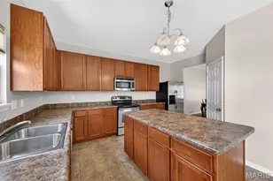 105 Wabash Spur Dr, O'Fallon, MO 63366 - Photo 13