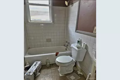 4778 Highland Avenue, Saint Louis, MO 63113 - Photo 5