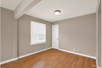 1128 Grenshaw Drive, Saint Louis, MO 63137 - Photo 9