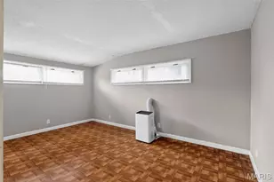 1128 Grenshaw Dr, Saint Louis, MO 63137 - Photo 19