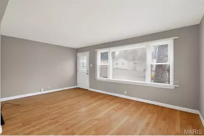 1128 Grenshaw Drive, Saint Louis, MO 63137 - Photo 5