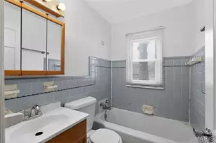 1128 Grenshaw Dr, Saint Louis, MO 63137 - Photo 13