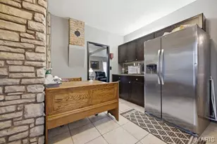 39024 Winter St, Truxton, MO 63381 - Photo 3