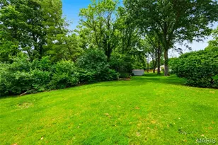 1089 Pinrun Dr, Ballwin, MO 63011 - Photo 53