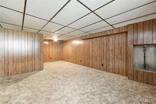 1089 Pinrun Dr, Ballwin, MO 63011 - Photo 33