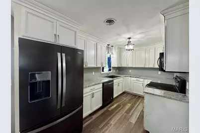 715 Lawn Street, Monroe City, MO 63456 - Photo 5