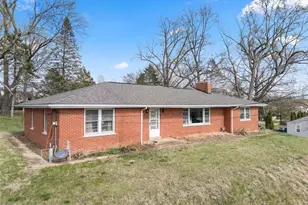 960 Chesterfield Pkwy E, Chesterfield, MO 63017 - Photo 7