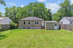 1210 St Richard Dr, Florissant, MO 63031 - Photo 17