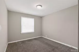 1212 Kilgore Dr, Saint Louis, MO 63137 - Photo 11