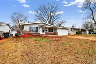 10139 Edgefield Dr, Saint Louis, MO 63136 - Photo 5