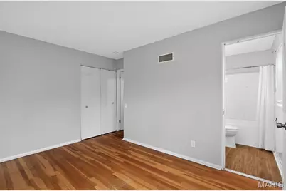 10139 Edgefield Drive, Saint Louis, MO 63136 - Photo 23